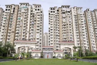 Delhi Police arrested Amrapali Group directors