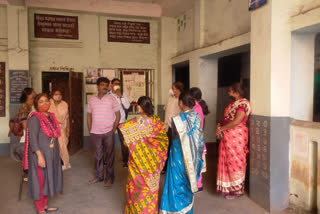 mid-day meal food grains