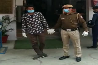 delhi police arrested snatcher