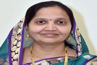 shiv-sena-lader-lata-sonawane-mla-post-in-danger-due-to-cast-certificate