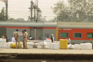 trains for festival in uttar pradesh