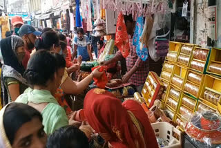 crowd increasing in market of kurukshetra despite of coronavirus