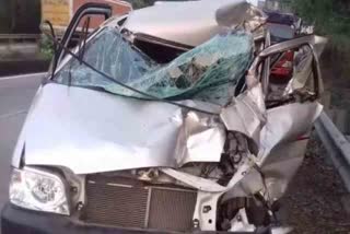 one man died in road accident in hazaribag