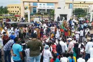 nellore hospital staff protest