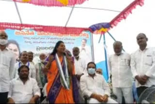 mla vundavall sridevi