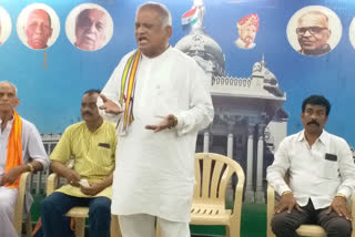 Kallukambha Pampapati, senior leader of the Congress opposes symbolic celebration of Hampi uthsav