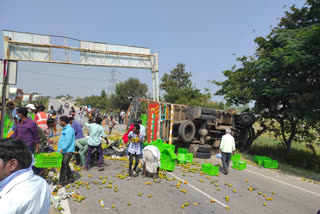mosambi load lorry rolled over at bikkanur in kamareddy district