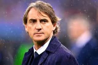 Italy coach Roberto Mancini tests positive for COVID-19