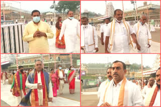 Vips visited tirumala in sunday