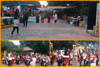 Diwali Mela at Dilli Haat, police personnel chanting song at Dilli Haat