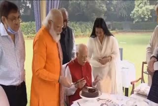 Modi, Shah and Nadda at residence of L K Advani on his 93rd birthday