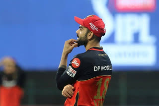 Virat Kohli is highly professional as RCB captain, very well respected by the group: Simon Katich
