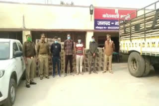 Mussoorie police confiscated illegal liquor worth rupees of 20 lakh in secret trunk