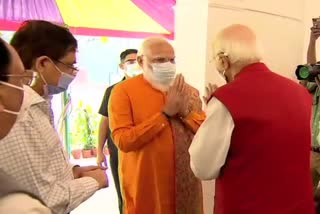 pm-narendra-modi-wishes-on-lal-krishna-advani-birthday