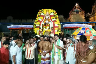 garudavahana seva in vadapalli venkateswara swamy temple