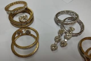 Jewellery goes missing from bank locker,