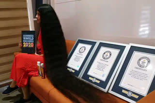 Gujarat girl breaks Guinness book record for longest hair  Nilanshi Patel  അഹമ്മദാബാദ്  ഗിന്നസ് റെക്കോഡ്  നിലാൻഷി പട്ടേൽ  nilanshi patel