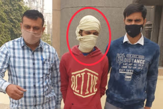 dacoit arrested by crime branch of delhi