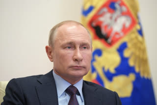 Putin reshuffles Russian cabinet