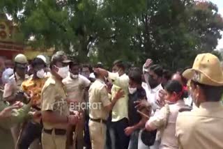 Hagaribommanahalli Municipal Council President - Vice-Presidential Election Riot video