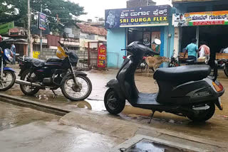 Road damages in davanagere district