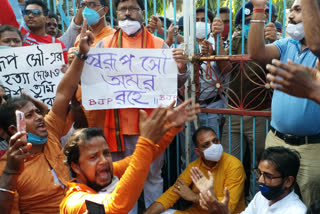 শুভেন্দু অধিকারীর অবিলম্বে দল ছেড়ে দেওয়া উচিত