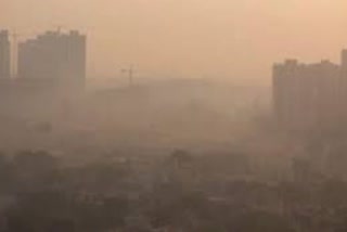 pollution level rises in delhi aqi reach 700 above