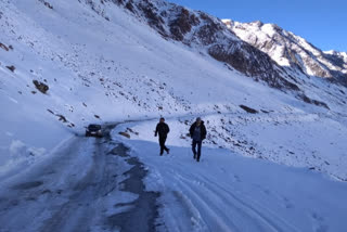 Three panchayats in Lahaul-Spiti prohibit entry of tourists due to corona