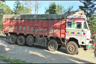 truck seized full of peas kamrup assam etv bharat news