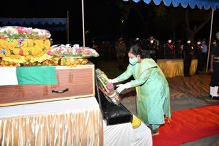 People Paid tribute to Army Jawan