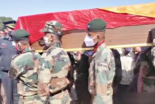 Martyr Captain Ashutosh's funeral with honors in madhepura