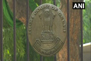 HC asks Delhi govt to file status report on steps taken to control COVID spread  HC asks Delhi govt to file status report  delhi high court on covid  status report on steps taken to control COVID spread  HC asks Delhi govt to file status report  ഡൽഹി സർക്കാരിനെ ചോദ്യം ചെയ്‌ത് ഹൈക്കോടതി  സ്റ്റാറ്റസ് റിപ്പോർട്ട് ആവശ്യപ്പെട്ട് ഡൽഹി ഹൈക്കോടതി  കൊവിഡ് സാഹചര്യങ്ങൾ വിലയിരുത്തൽ  ഡൽഹിയിലെ വഷളായ കൊവിഡ് സാഹചര്യങ്ങൾട  ഡൽഹിയിൽ കൊവിഡ് കേസുകൾ കൂടുന്നു