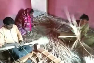 crisis on  broom maker during diwali in nanded