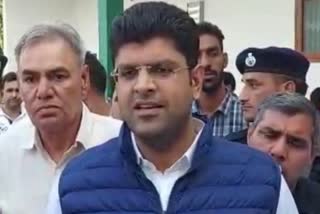 yogeshwar dutt won the heart of baroda public says dushyant chautala