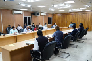 CM Kejriwal held a review meeting with officials of Jal Board