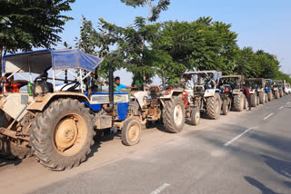 Protest against action on sand transport by tractor in ramgargh