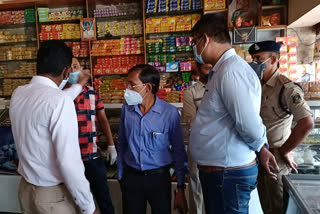 dogarhgaon sdm inspected hotels and market for preparation of Diwali 2020