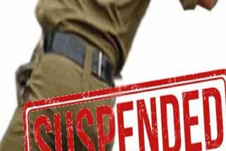 SI beat guard in drunken state video viral police commissioner suspended him at bisrakh in greater noida