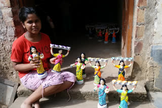 sale of diwali dolls is low