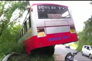 Bus accident in madikeri