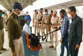 Police conduct checking campaign with bomb disposal team in rewari