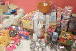 reaction of traders on the sale of firecrackers