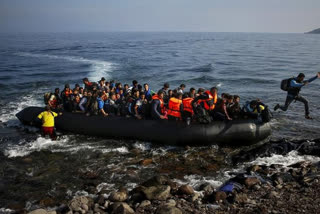 At least 74 migrants killed in shipwreck off Libya  migrants killed Libya  ലിബിയ  ലിബിയന്‍ കുടിയേറ്റക്കാര്‍  കപ്പലപകടത്തില്‍ കുടിയേറ്റക്കാര്‍ മരിച്ചു