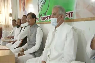 chaos-in-bihar-congress-legislature-party-meeting-in-presence-of-chhattisgarh-cm-bhupesh-baghel