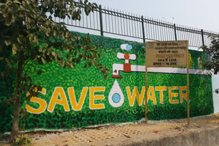 Wall paintings made at Ghazipur landfill site in delhi