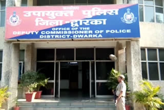 Jail Bail Release Cell of Dwarka District arrested two vehicle thieves