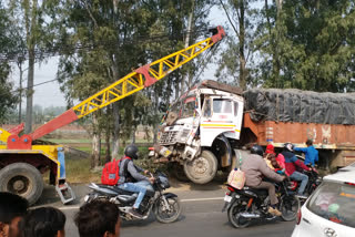 accident in amroha