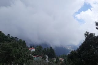 Chances of rain and snowfall in 7 districts of  Himachal Pradesh