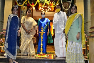 Inida vice president muppavarapu venkaiah naidu participated in diwali celebrations in hyderabd