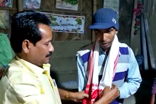 journalist hemanta rajbongshi felicited by anuragi mancha